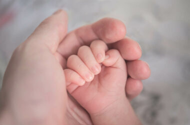 De ontwikkeling van de handjes van je baby